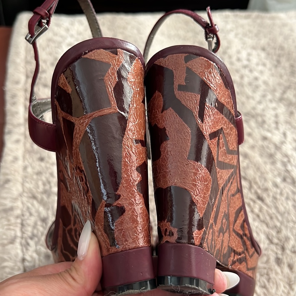 Carlos By Carlos Santana, Size 9, Color Burgundy, - image 6